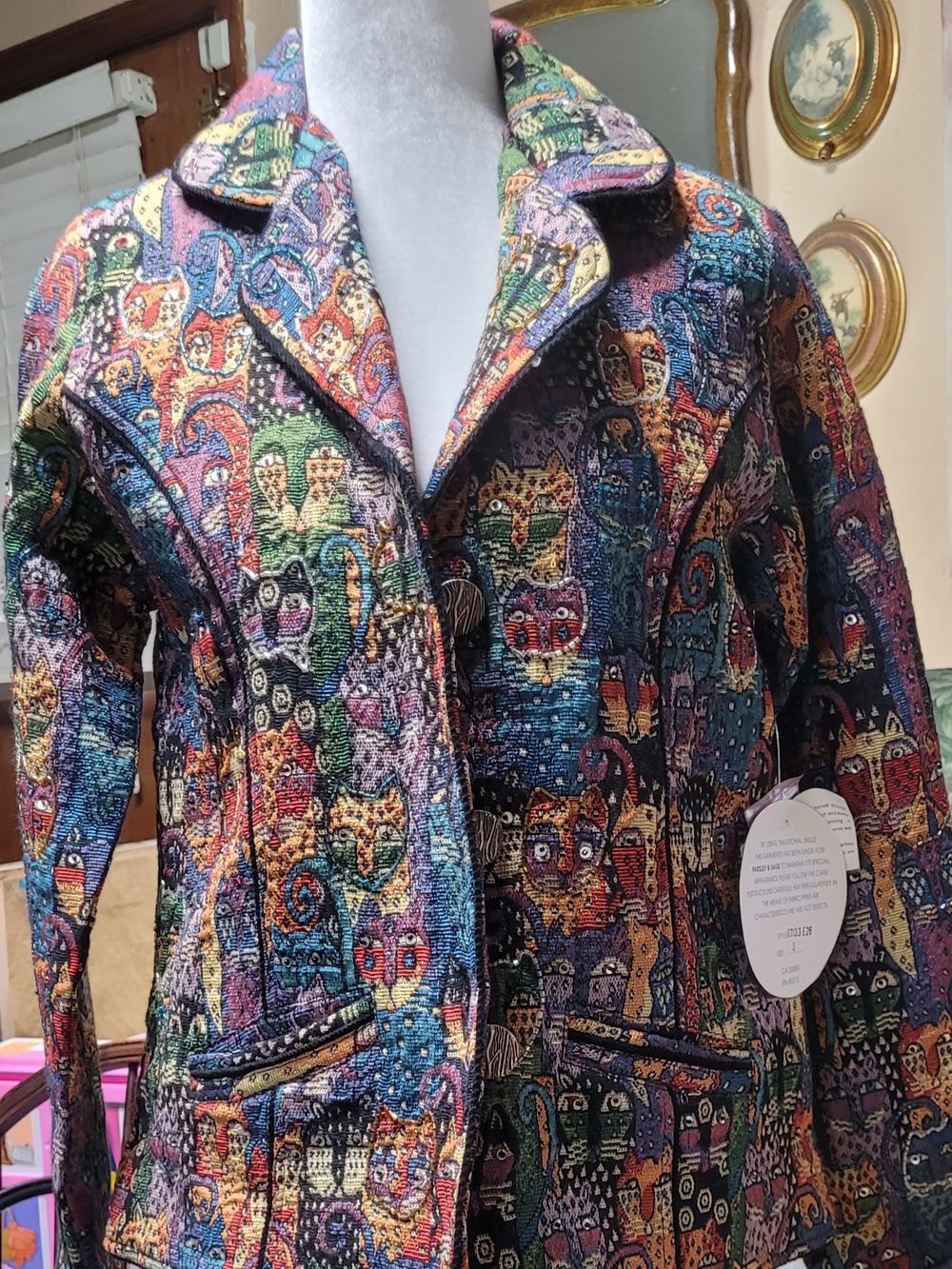 Parsley & Sage Multicolor Cat Tapestry Blazer
